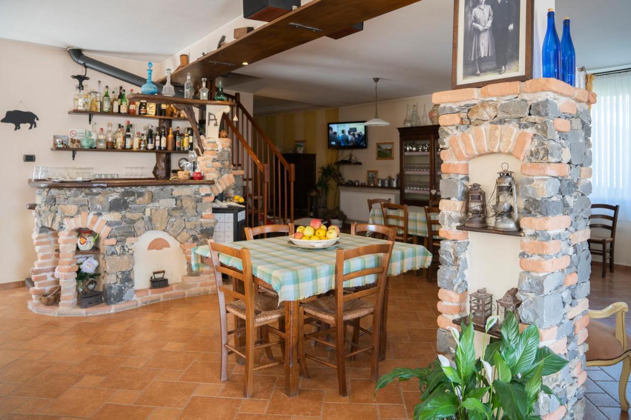 028 - Agriturismo "Il Boschetto" Con Piscina, Pace E Natura - Camera Familiare Cavizzano Ngoại thất bức ảnh