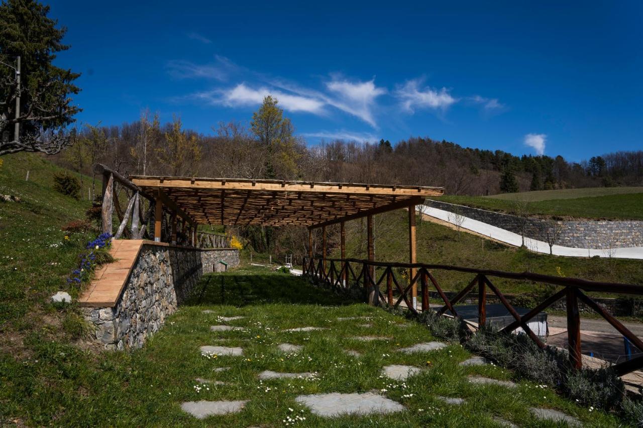 028 - Agriturismo "Il Boschetto" Con Piscina, Pace E Natura - Camera Familiare Cavizzano Ngoại thất bức ảnh