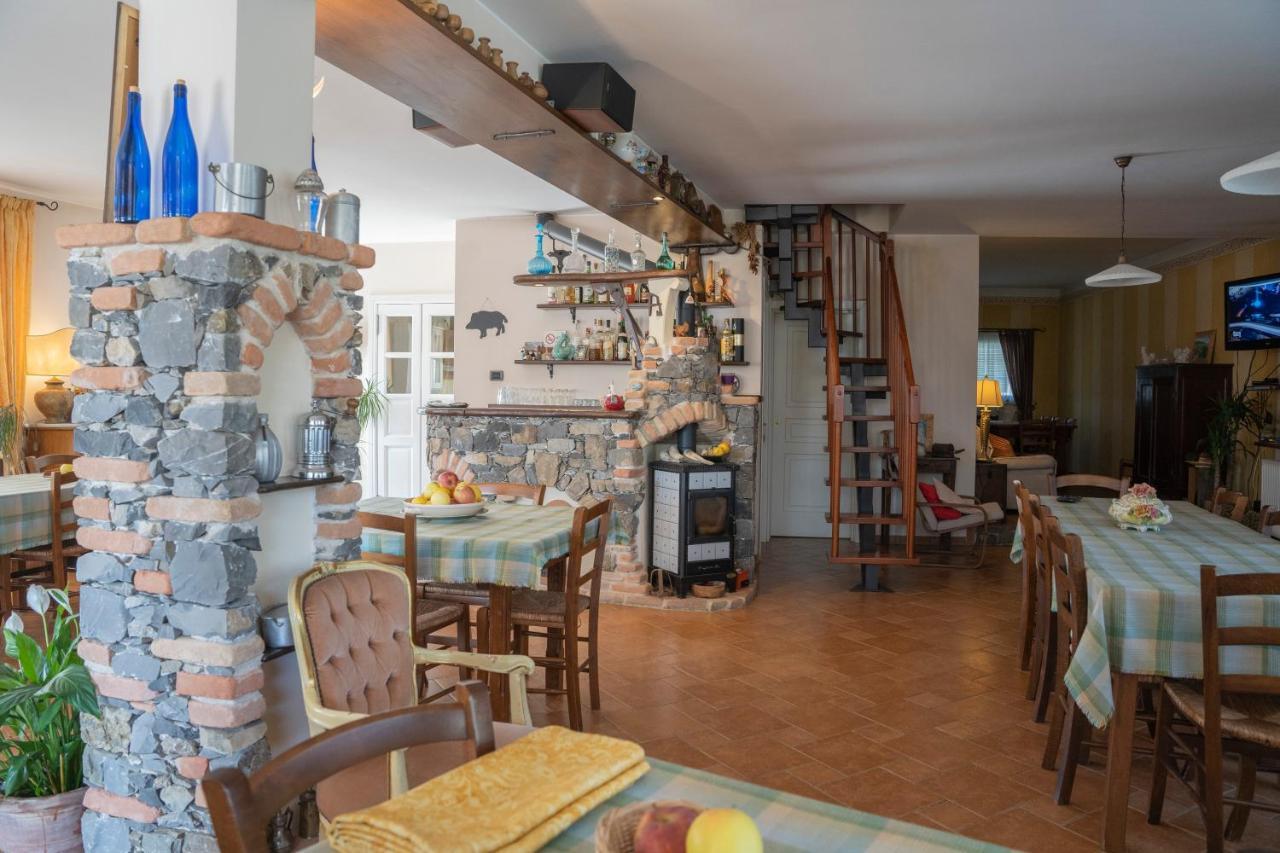 028 - Agriturismo "Il Boschetto" Con Piscina, Pace E Natura - Camera Familiare Cavizzano Ngoại thất bức ảnh