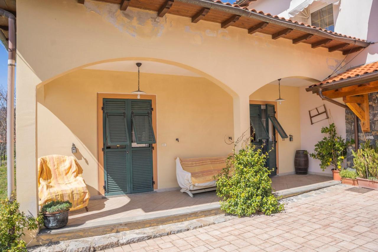 028 - Agriturismo "Il Boschetto" Con Piscina, Pace E Natura - Camera Familiare Cavizzano Ngoại thất bức ảnh
