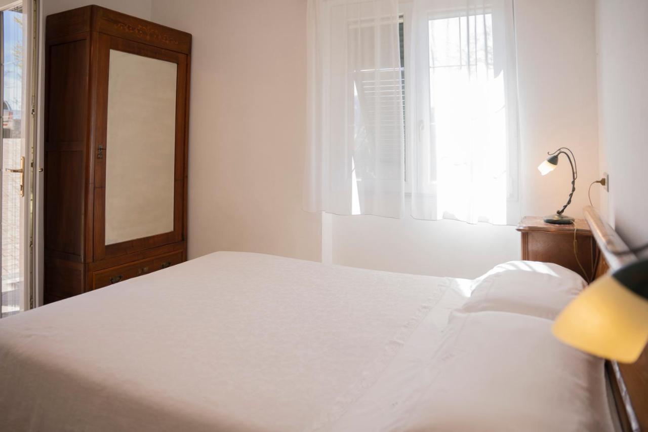 028 - Agriturismo "Il Boschetto" Con Piscina, Pace E Natura - Camera Familiare Cavizzano Ngoại thất bức ảnh